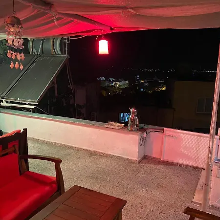 Amintas Hostal *