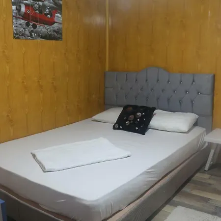 Amintas Hostal